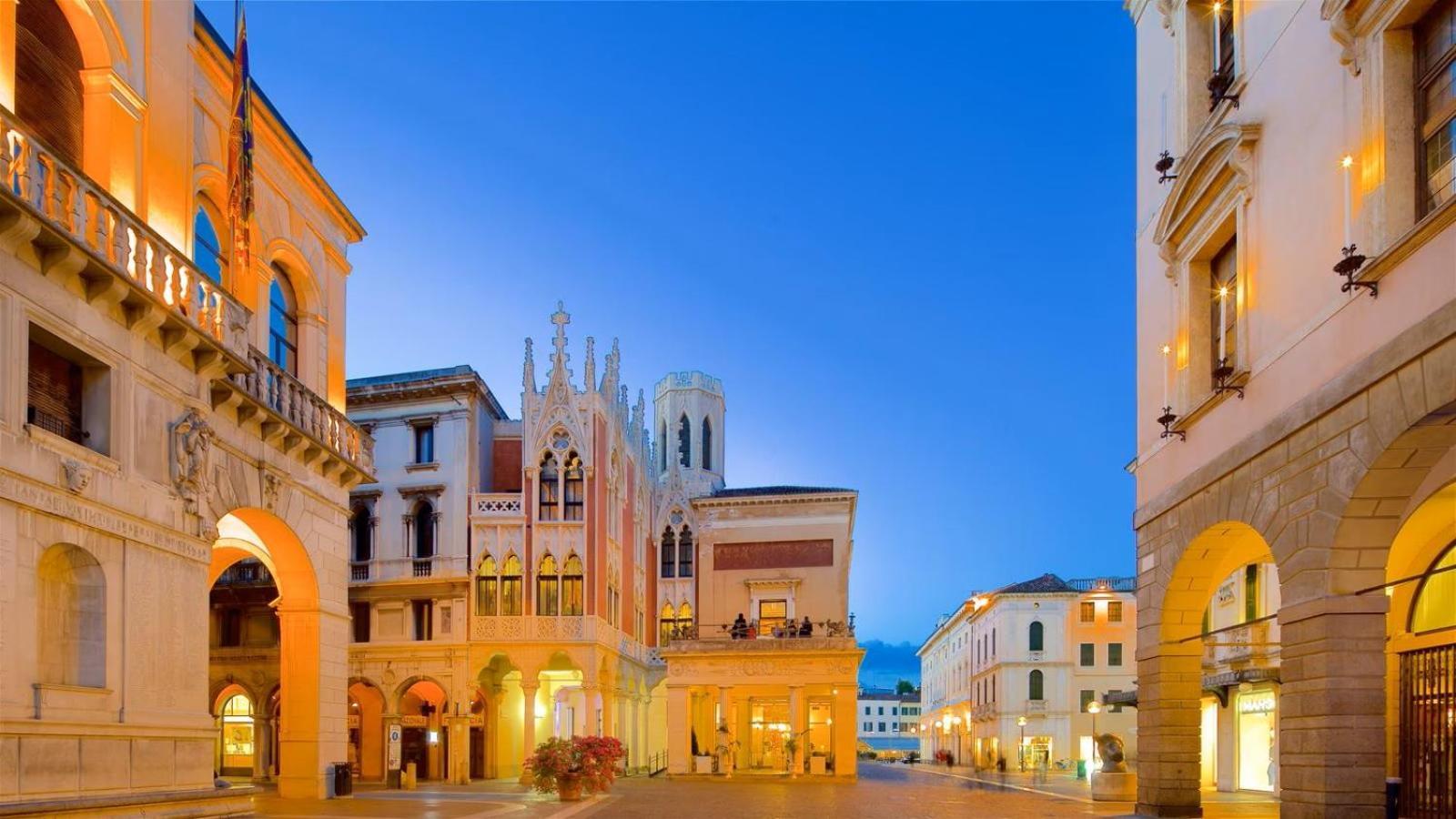 Officine Cavour Casa Dei Leoni Centro Storico Padova Apartamento Exterior foto